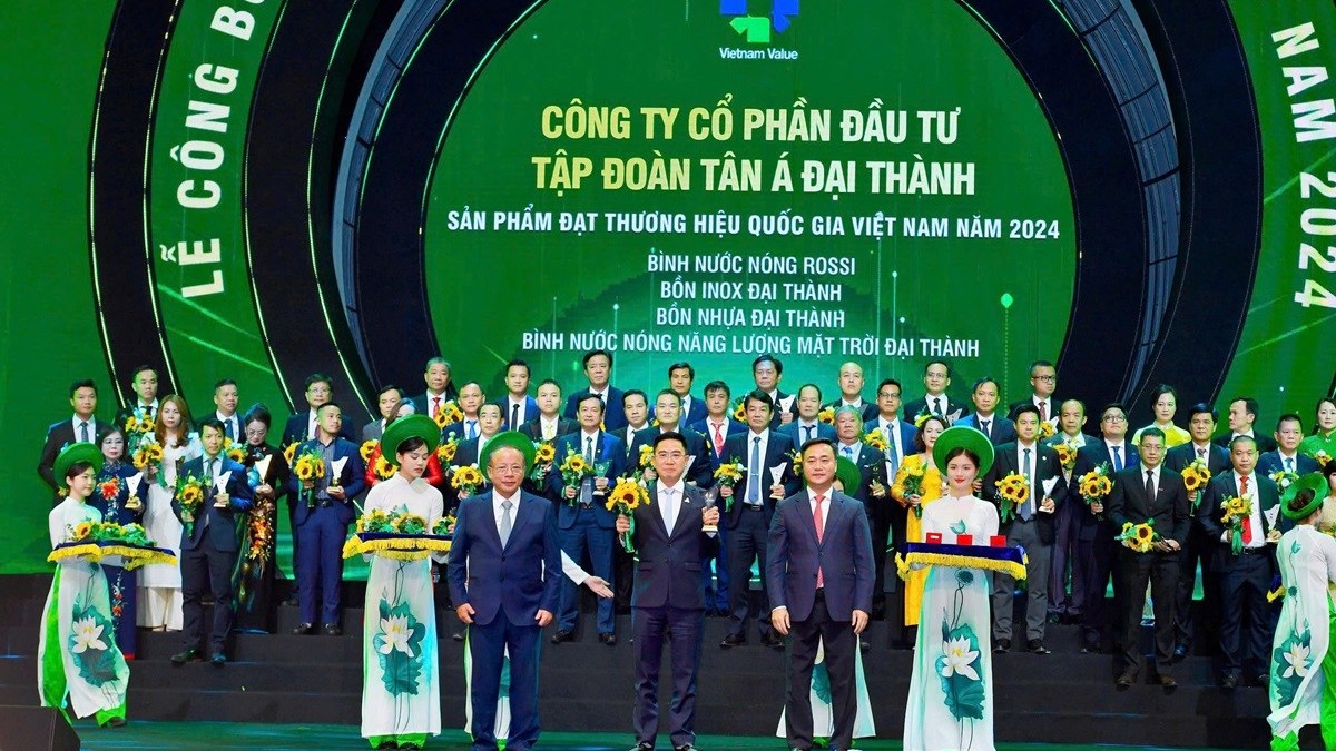 Tân Á Đại Thành 12 năm liên tiếp được vinh danh là Thương hiệu Quốc gia Việt Nam