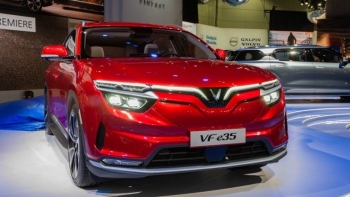 VinFast công bố chính thức nhận đặt hàng mẫu xe VF e35 và VF e36