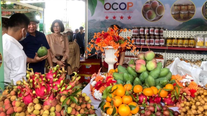 Rực rỡ sắc màu nông sản tại Festival trái cây và sản phẩm OCOP năm 2022
